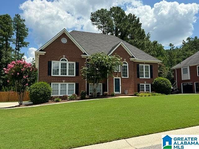 1st image of 109 Broadmoor Ln