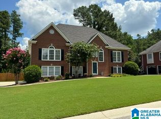 109 Broadmoor Ln, Alabaster, AL 35007