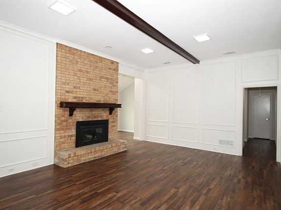 4th image of 18512 Featherwood Dr