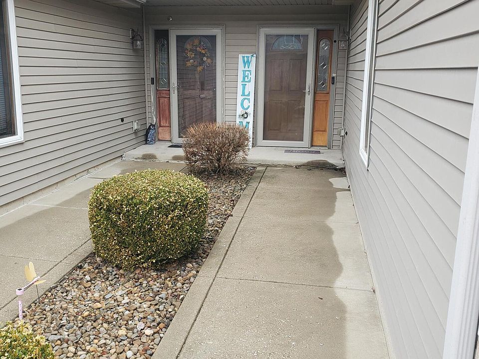 1st image of 1763 Amber Dr