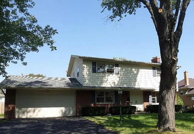 1313 E Prairie Ave photo 1