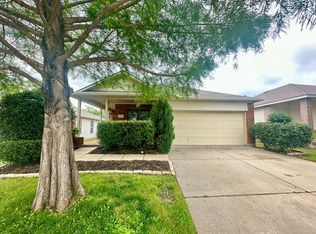 633 Rosario Ln, Fort Worth, TX 76115