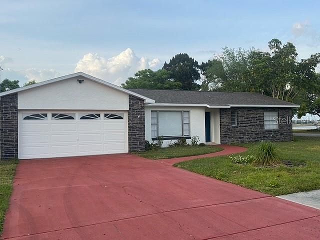 1st image of 1328 Highland Cir