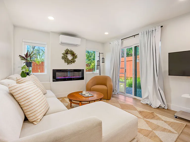 810 California St #3 — Photo 12