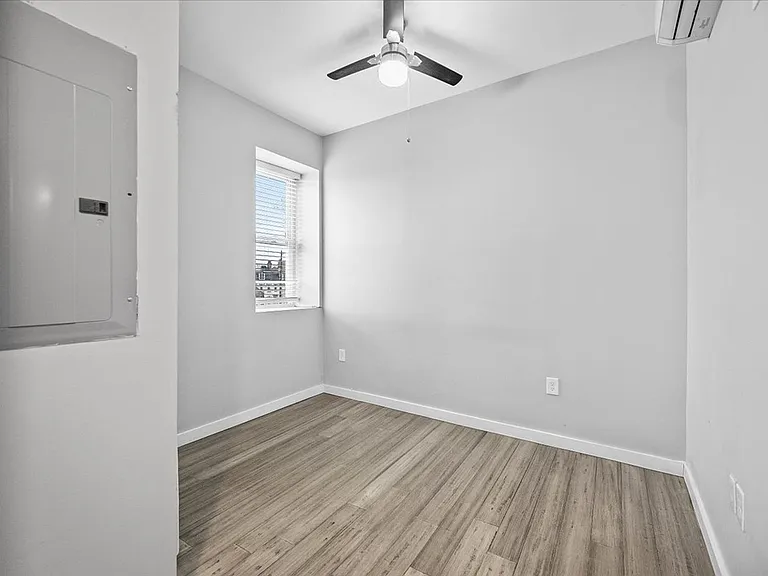 1201 Reddour St — Photo 7