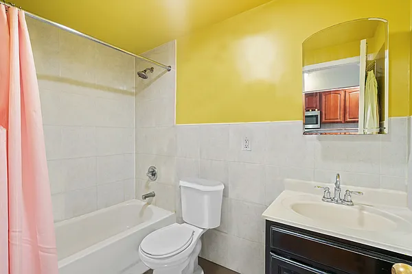 Rented by Nest Seekers International | media 6