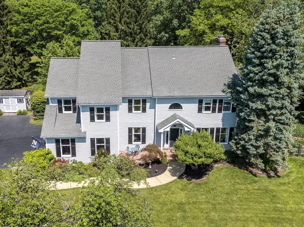 4690 Derby Ln, Doylestown, PA 18902