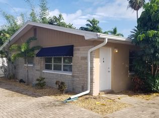 365 Capri Blvd APT 1, Treasure Island, FL 33706