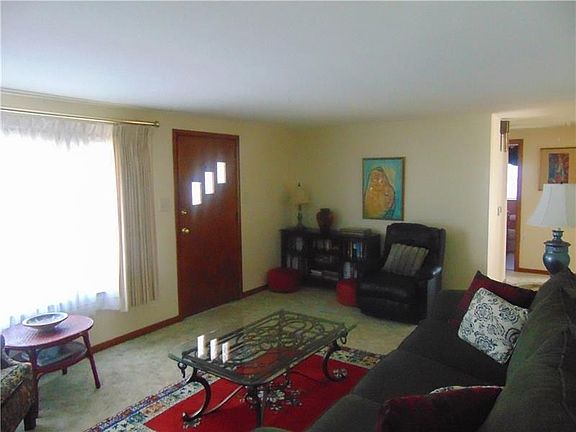 2nd image of 522 John Edward Ln