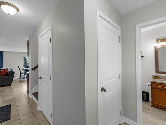 2nd image of 10254 Providence Ct