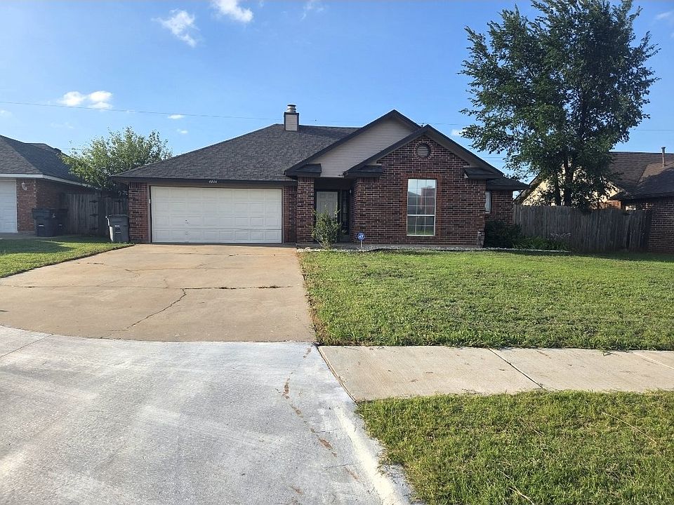 1st image of 4806 SE Redbud Pl