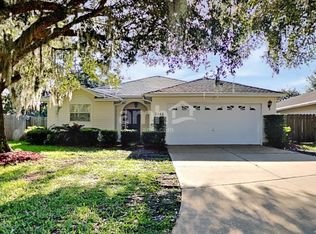 2143 W Featherwood Dr, Jacksonville, FL 32233