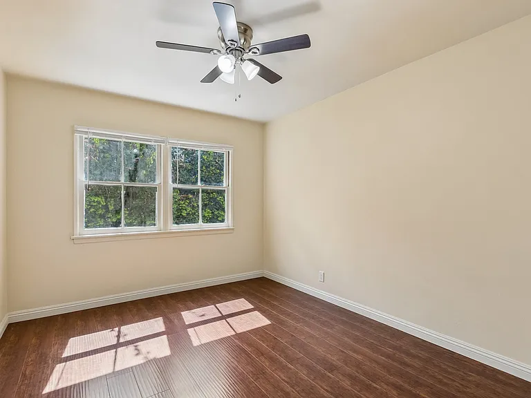 1325 E Wilson Ave #3 — Photo 11
