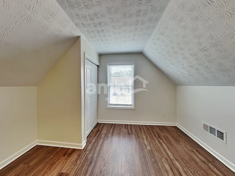 643 Bartow Dr — Photo 25