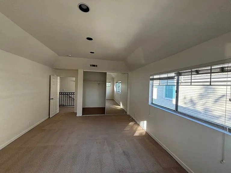 525 Orange Grove Pl — Photo 20