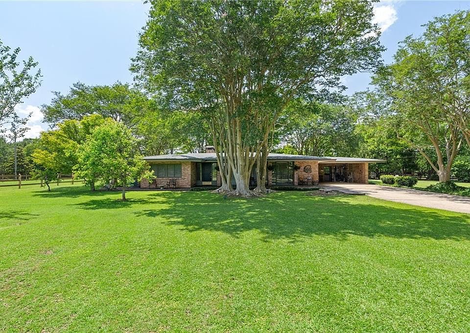 1st image of 5580A Dawes Lane Ext