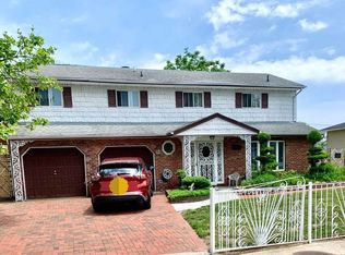 287 Leaf Ave, Central Islip, NY 11722
