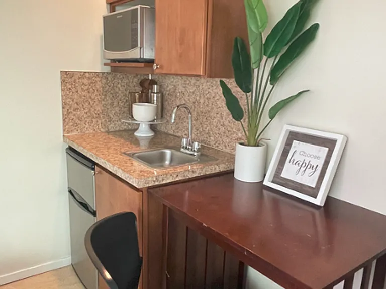 Soleil Apartments — Photo 50
