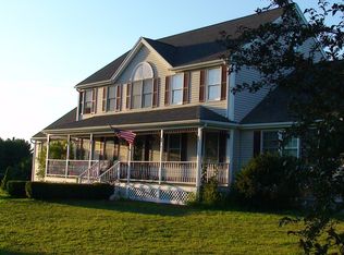 7 Beaver Pond Rd, Bellingham, MA 02019