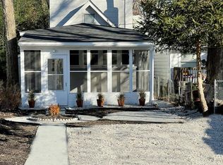 31 Point Breeze Ave, Clementon, NJ 08021