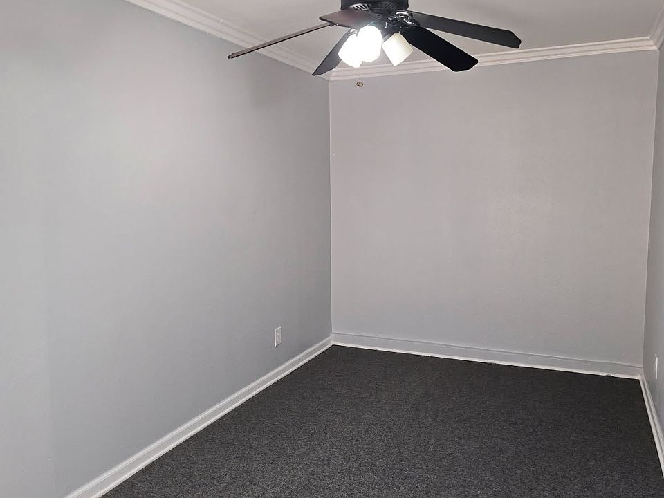 1st image of 2603 Humbert Ave