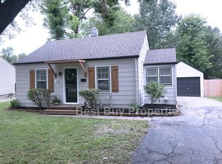 725 S Chestnut St, Olathe, KS 66061