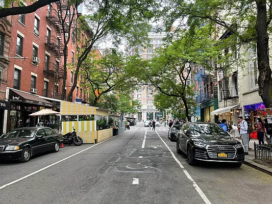 Rented by Best Apartments North Inc | media 60