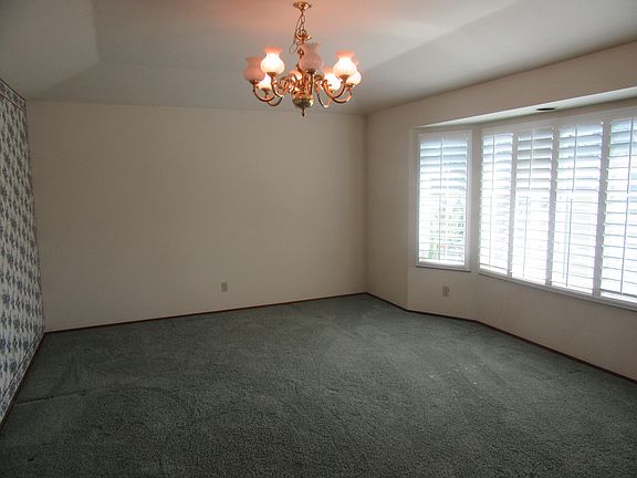 5th image of 170 Mansionette Dr