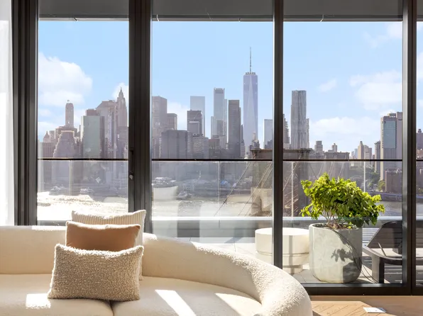 30 Front Street image 5 of 44