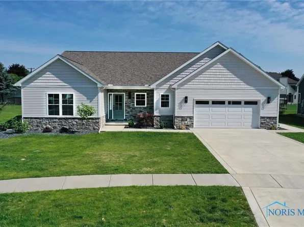 550 Southview Ct, Gibsonburg, OH 43431