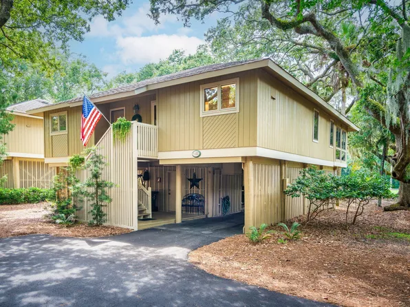 1123 Summer Wind Ln, Johns Island, SC 29455