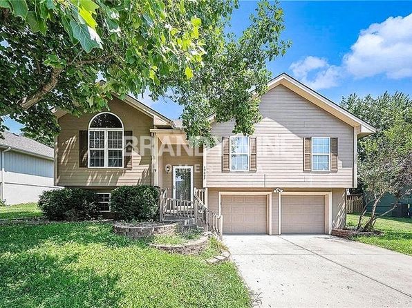 19505 Paradise Cir