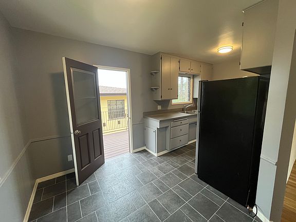 5th image of 854-864 E Mendocino St #854