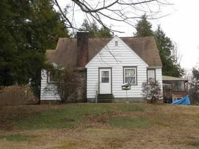 1004 South Michael