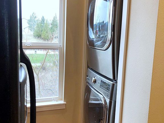 Industrial grade extra large brand new washer and dryer. 
