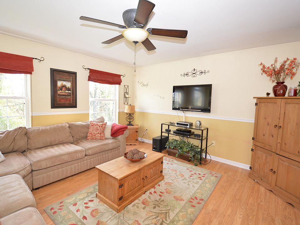 2149 Ackermanville Rd, Bangor, PA 18013 Zillow