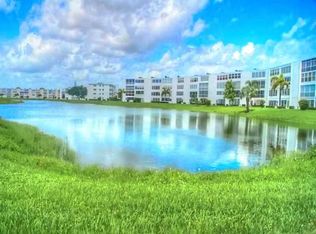 371 Camden Dr #P, West Palm Beach, FL 33417