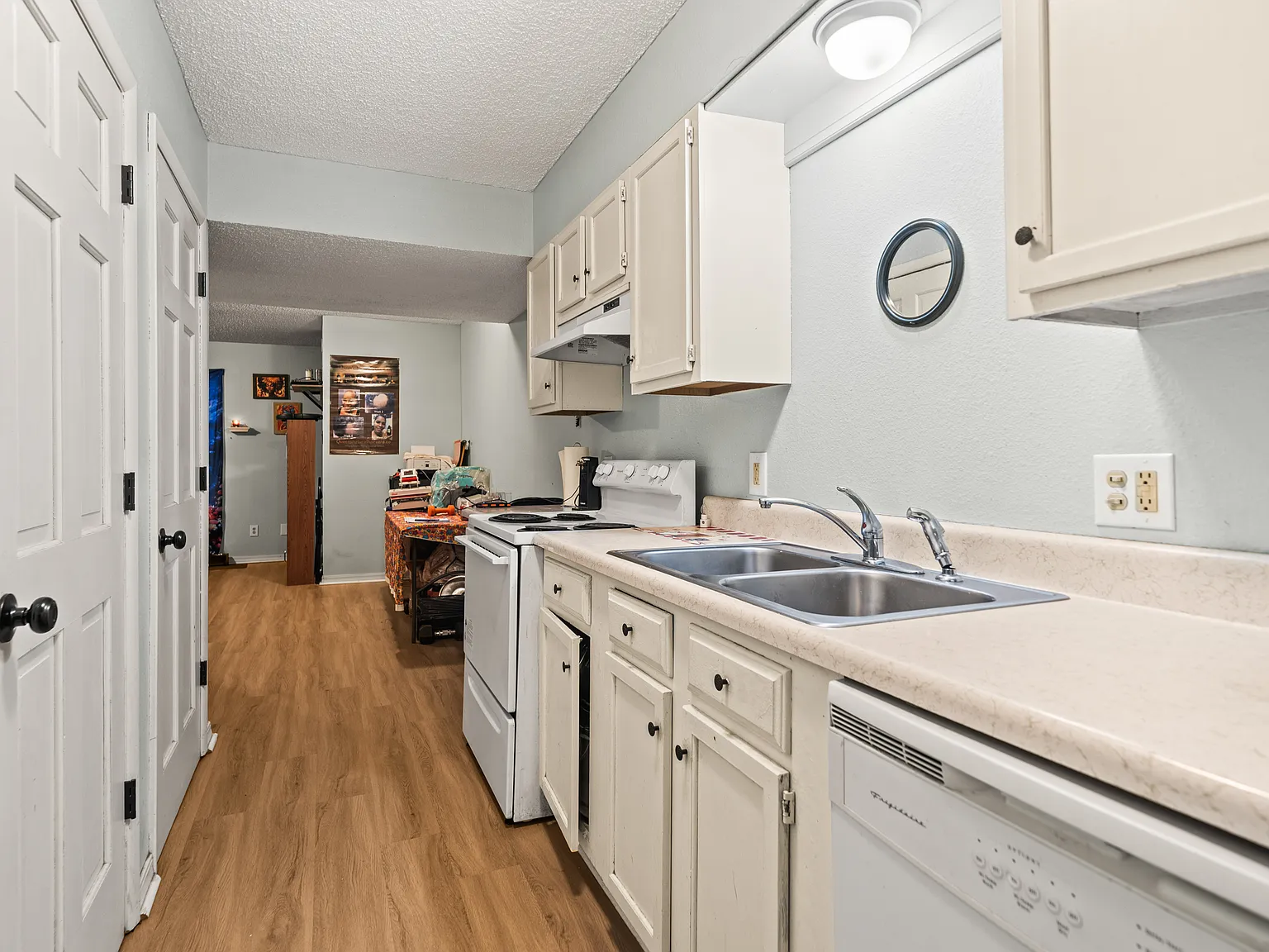 116 Manor Circle #4 - 4 — Photo 4