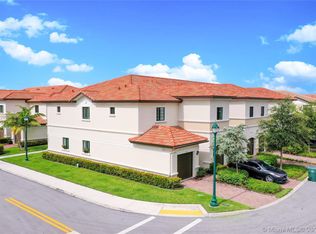 4208 N Dixie Hwy #26, Oakland Park, FL 33334