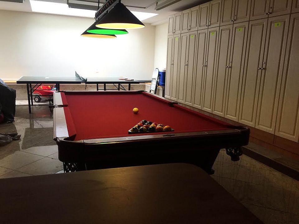 2nd image of 252 18th St APT 5B