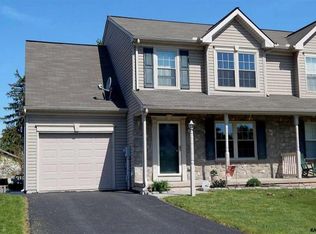 1722 Rocky Rd, Dover, PA 17315