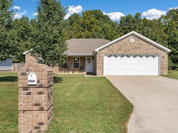 1001 William Hall Dr, Paragould, AR 72450