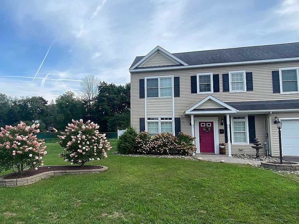 10 Simmons Ave, Cohoes, NY 12047 Zillow