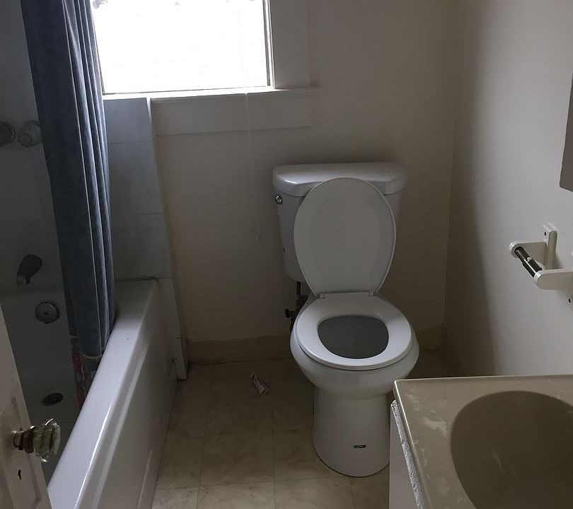 2nd image of 1656 84th Ave APT 3