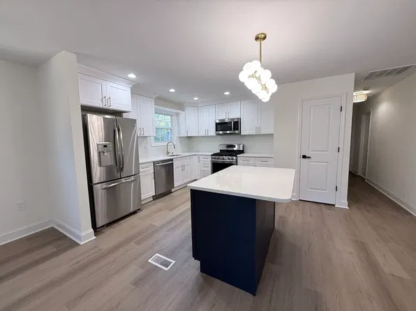 4 Cranberry Ct, Hammonton, NJ 08037