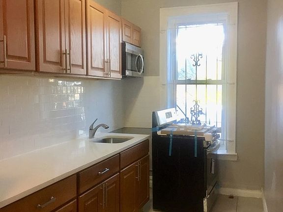 4th image of 515 Eastern Pkwy APT 3