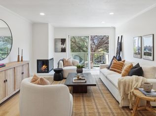 175 Upper Via Casitas APT 1, Kentfield, CA