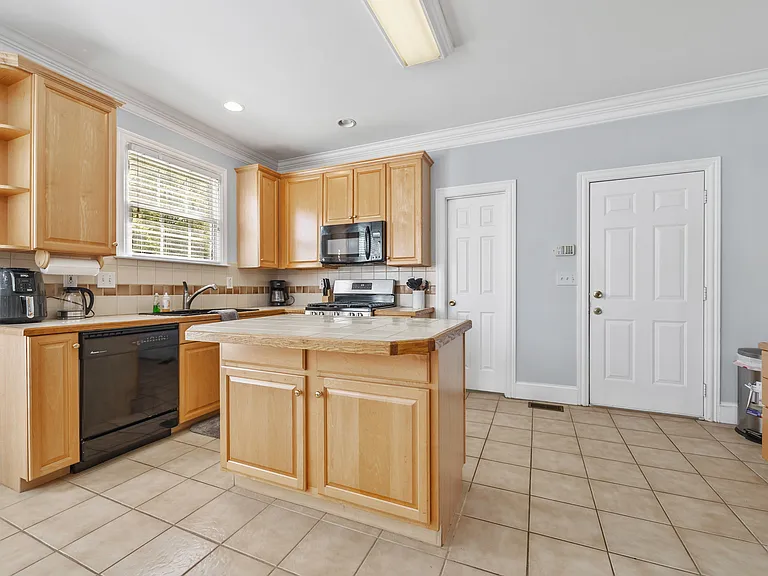 2269 Sage Pl — Photo 15