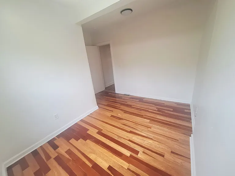 241 W Ivy St #2L — Photo 7