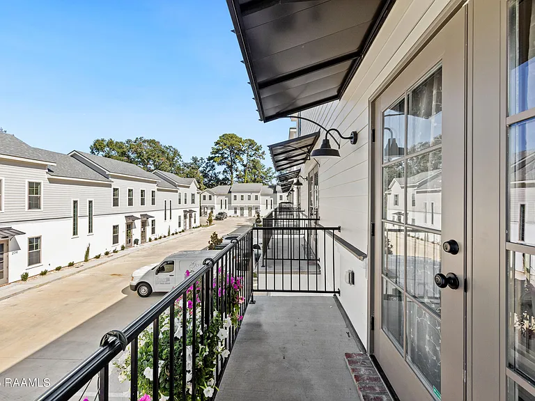 206 Steiner Oaks — Photo 20